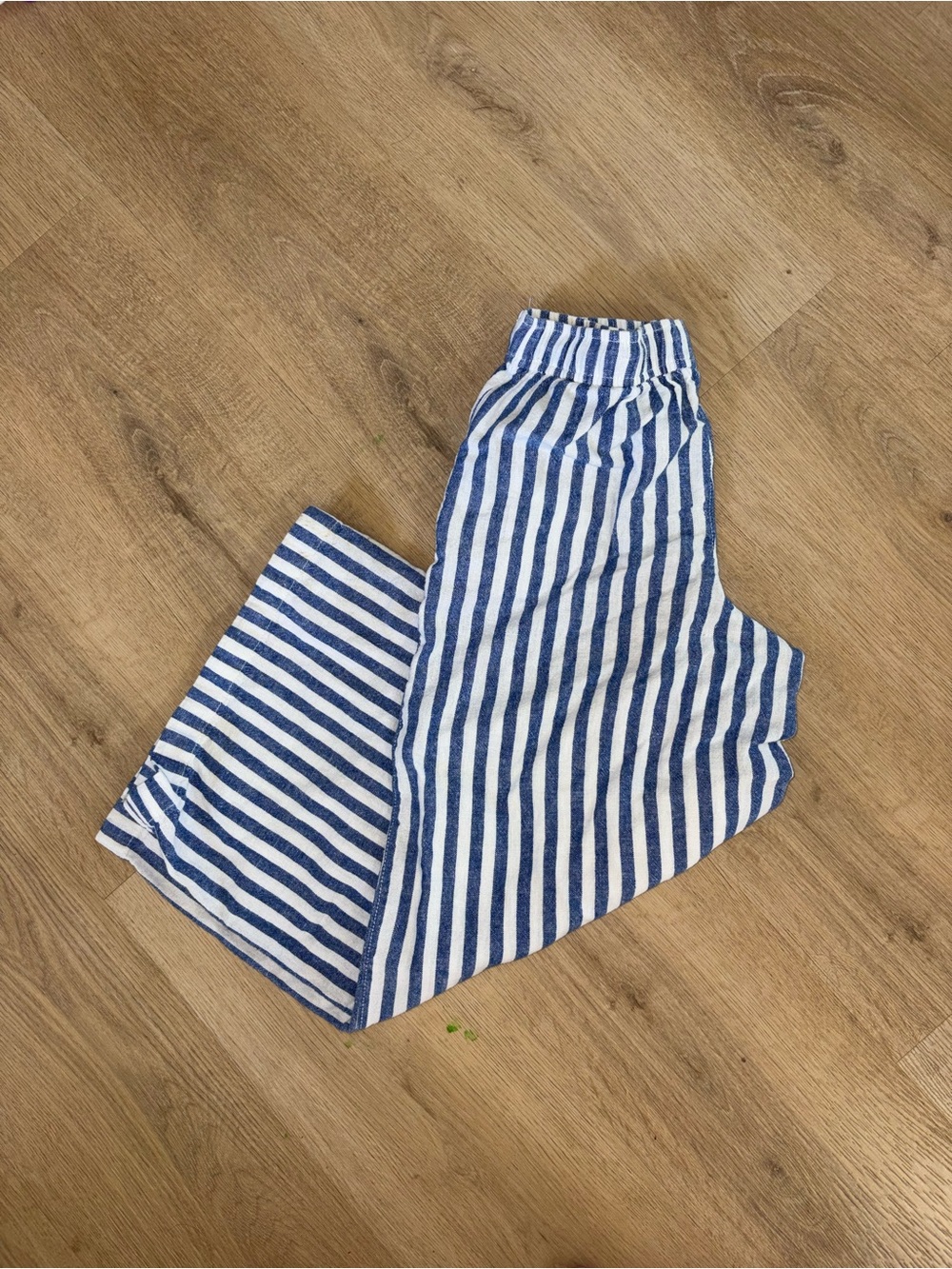 Old Navy Blue and White Striped Knit Pants